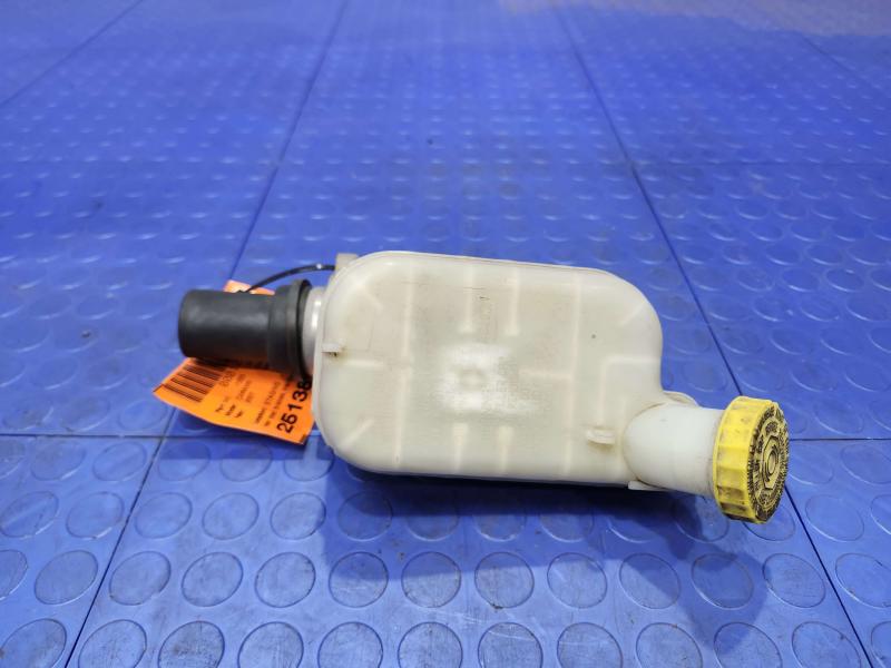 2007 Dodge Grand Caravan Master Cylinder