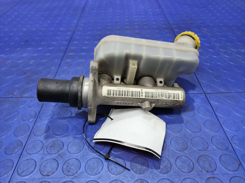 2007 Dodge Grand Caravan Master Cylinder