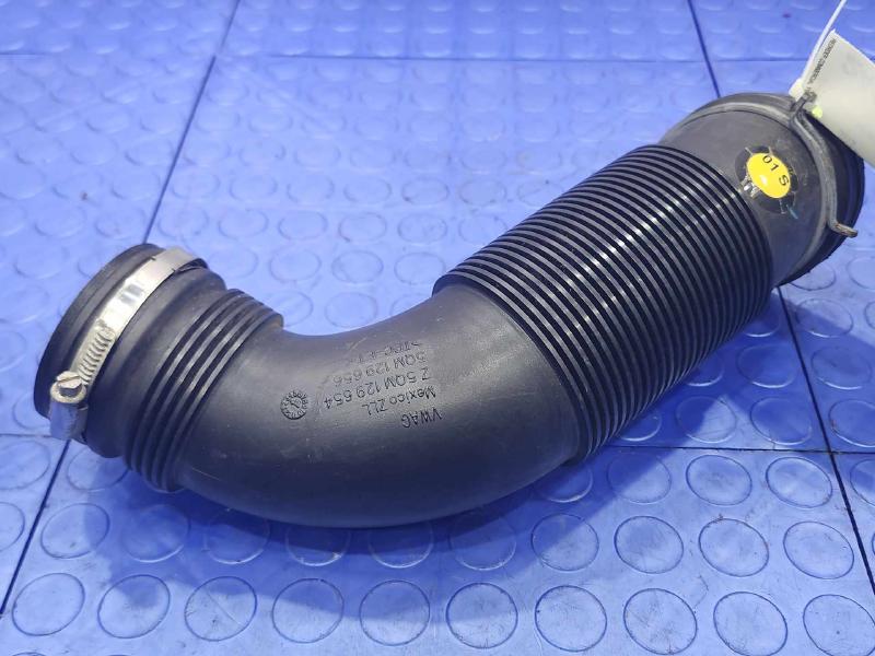 2015 Volkswagen Golf Air Intake Tube/Resonator