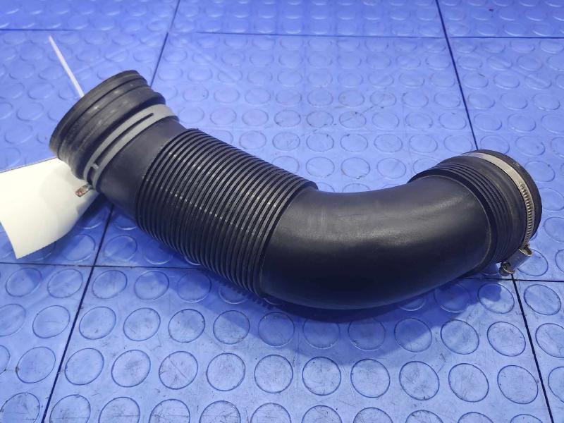 2015 Volkswagen Golf Air Intake Tube/Resonator