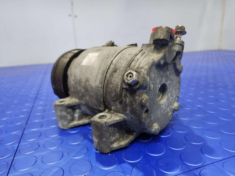 2011 Infiniti QX56 AC Compressor Assembly Genuine OEM Part Valeo 926001LA0A