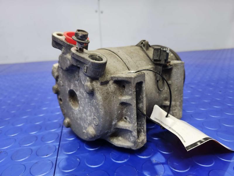 2011 Infiniti QX56 AC Compressor Assembly Genuine OEM Part Valeo 926001LA0A