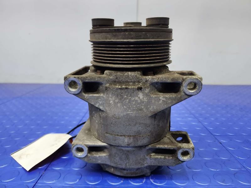 2011 Infiniti QX56 AC Compressor Assembly Genuine OEM Part Valeo 926001LA0A