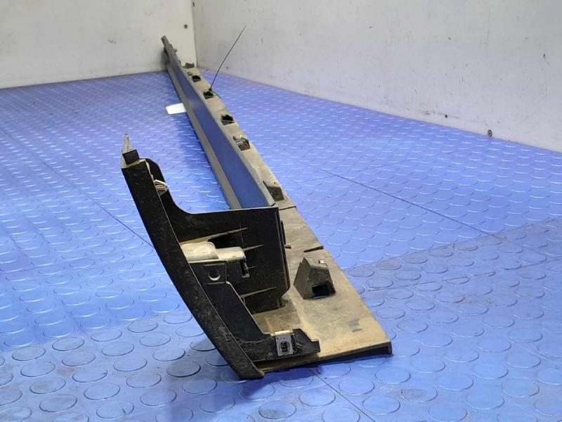 2023 Chevrolet Trailblazer Rocker Moulding