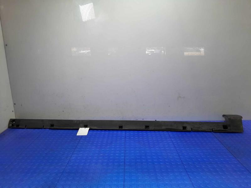 2023 Chevrolet Trailblazer Rocker Moulding