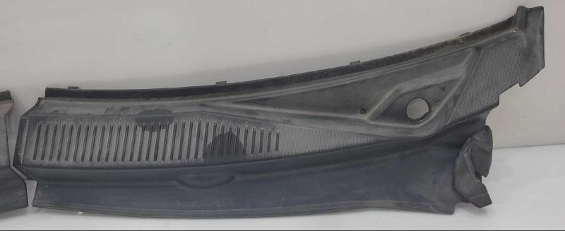 2006 Jeep Grand Cherokee Cowl Panel Top Cover Grille OEM 55394116AD
