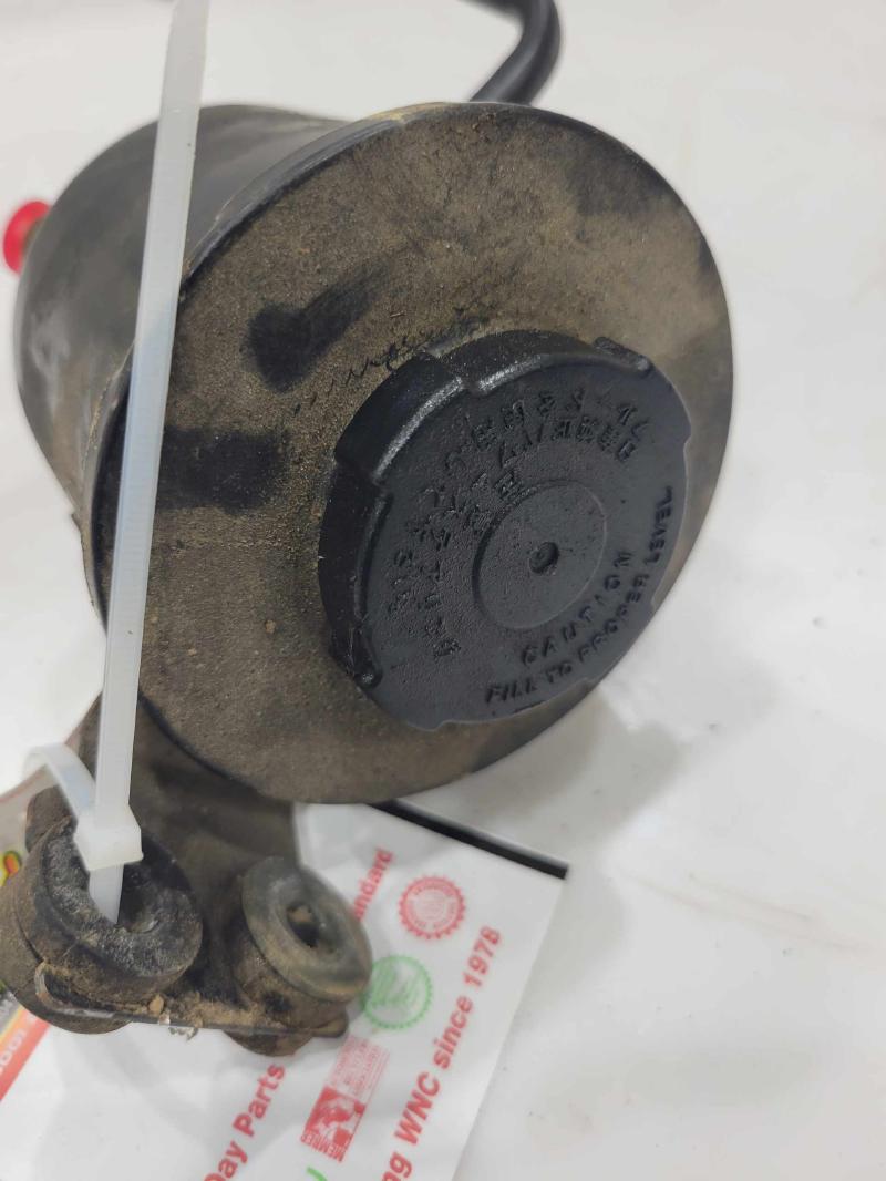 1990 - 1996 Nissan 300ZX Front Power Steering Fluid Reservoir OEM 4918030P01
