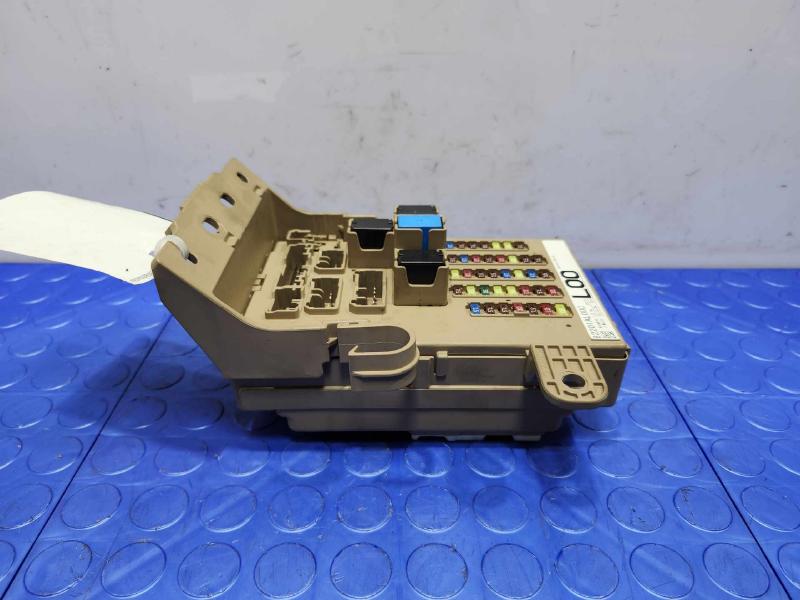 2015 Subaru Legacy Cabin Fuse Box