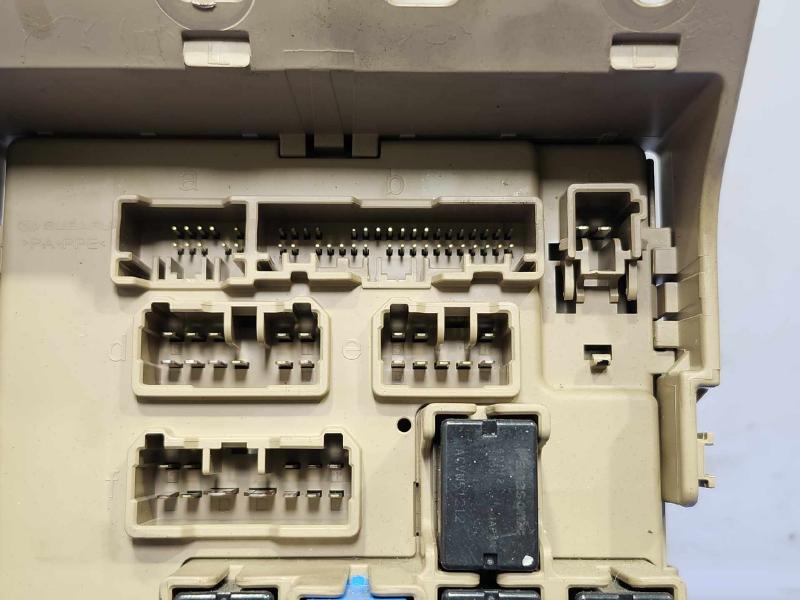 2015 Subaru Legacy Cabin Fuse Box
