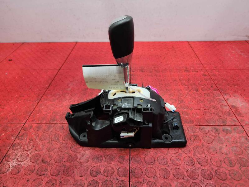 2012-2018 Dodge Journey Automatic Gear Shifter Assembly Genuine OEM 04766410AE