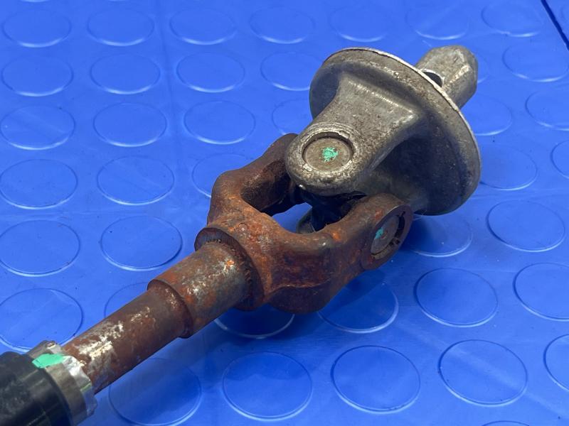 2008 Chevrolet Suburban Steering Coupler