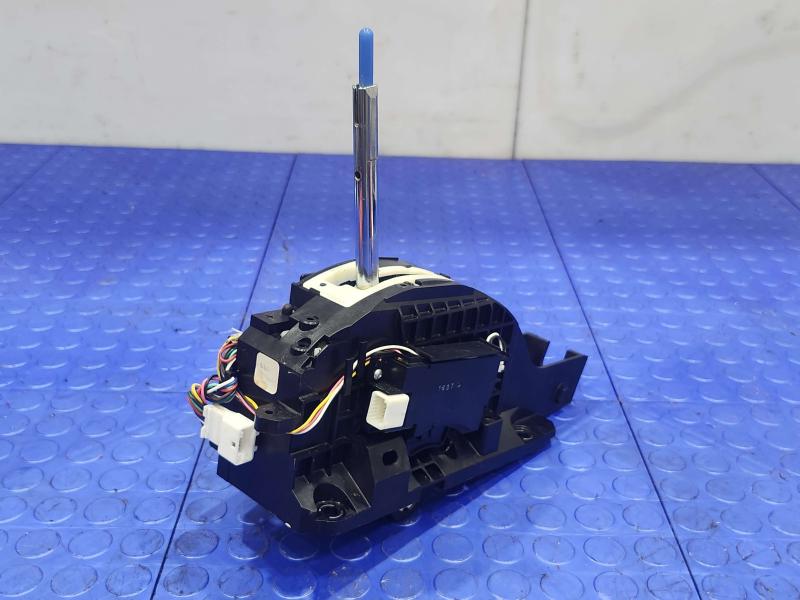 2018 Nissan Maxima Floor Shifter