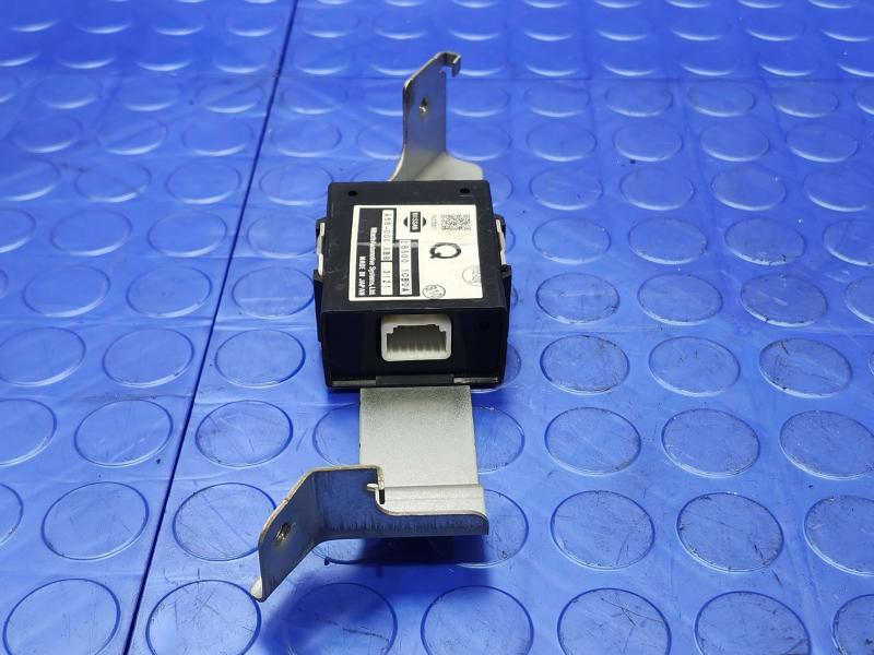 2013 Infiniti FX35 Chassis Brain Box