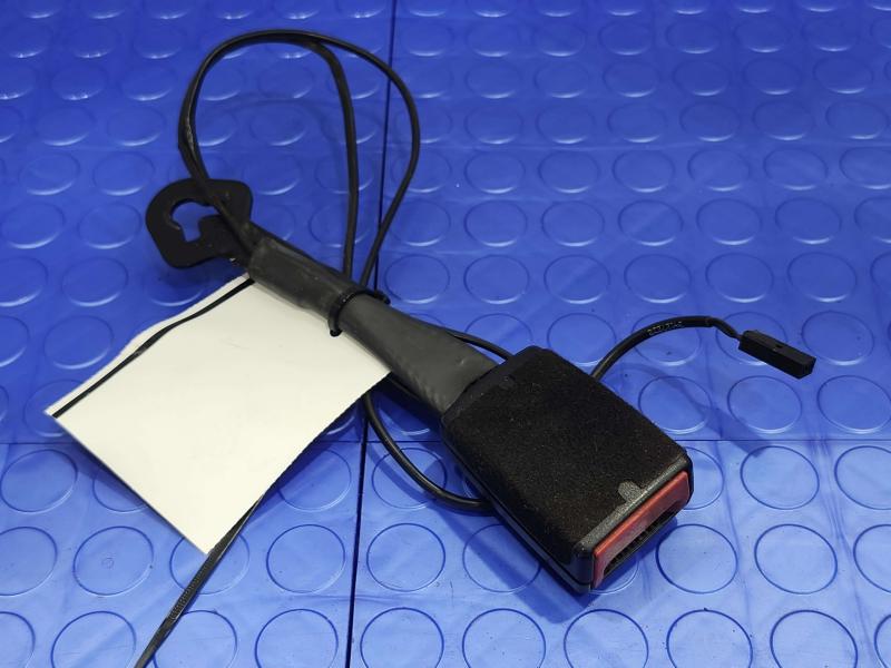2016 Volkswagen Jetta Front Seat Belt
