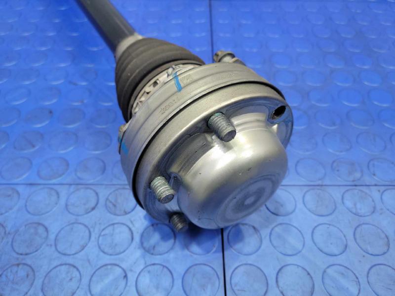 2017 Chevrolet Camaro Axle Shaft