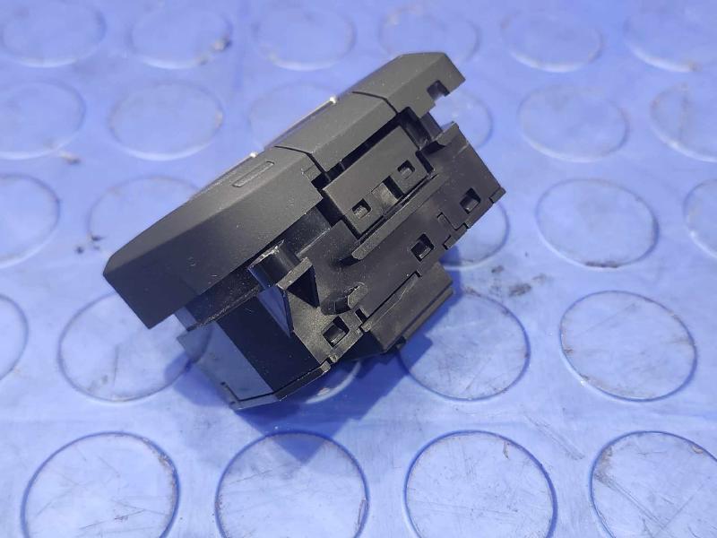 2017-2024 Audi Q7 Driver Memory Control Switch Genuine OEM 4M0959769A
