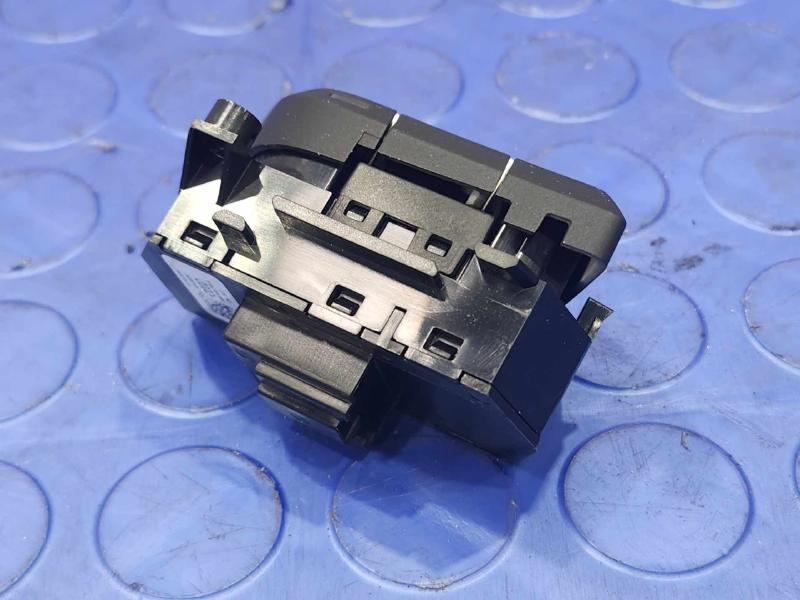 2017-2024 Audi Q7 Driver Memory Control Switch Genuine OEM 4M0959769A