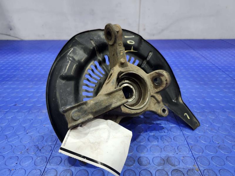 2010 Lexus RX350 RX450H Spindle Knuckle Front