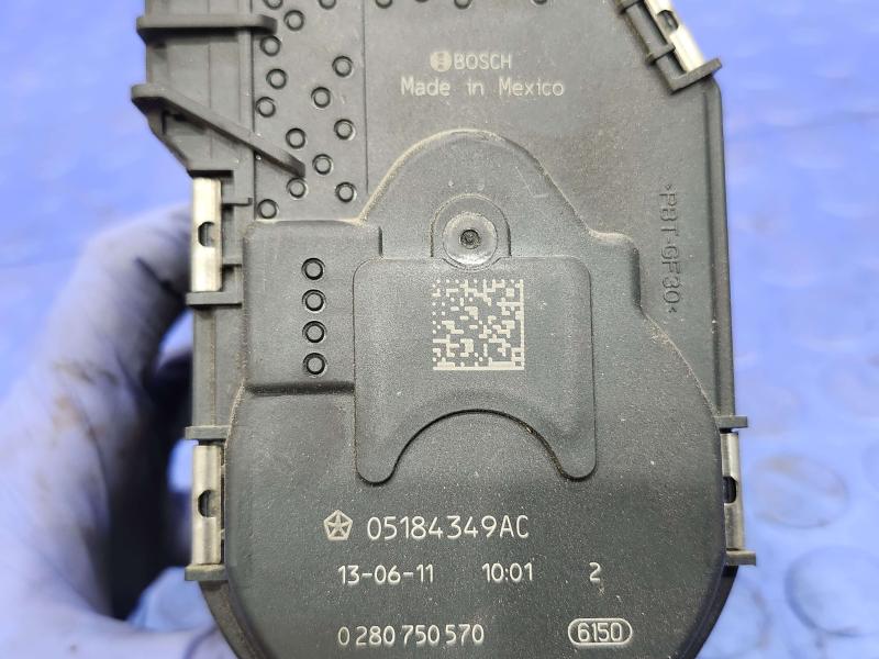 2013 Chrysler 300 Throttle Body/Valve Assy