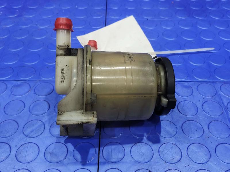 2003-2009 Toyota 4Runner Power Steering Fluid Reservoir OEM 44360-35170