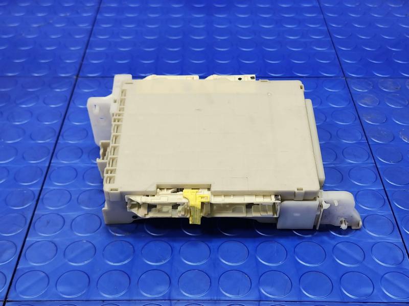 2015 Toyota Prius Cabin Fuse Box