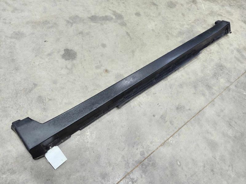 2020 Nissan Kicks Rocker Moulding