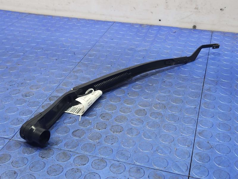 2014 Dodge Durango Wiper Arm