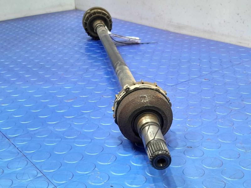 2018 Volvo S90 Axle Shaft