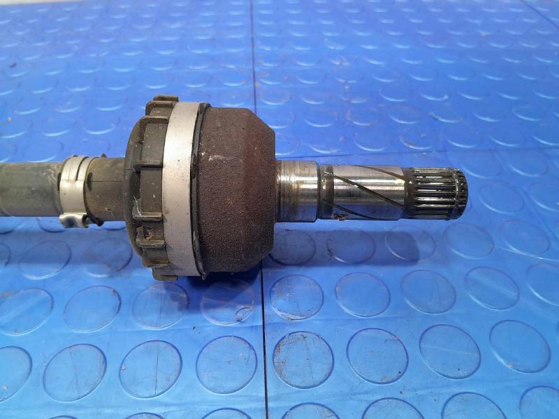2018 Volvo S90 Axle Shaft