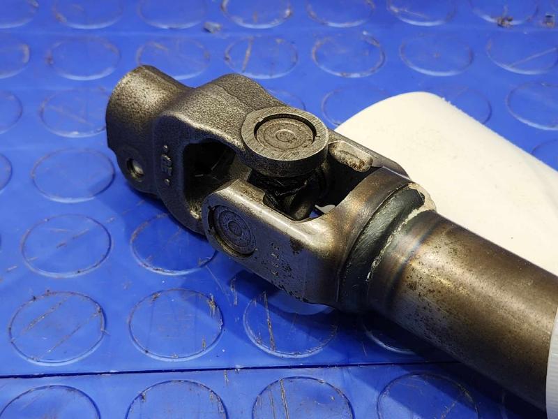 2010-2015 Toyota Prius 1.8L Upper Steering Intermediate Shaft OEM 4526012710