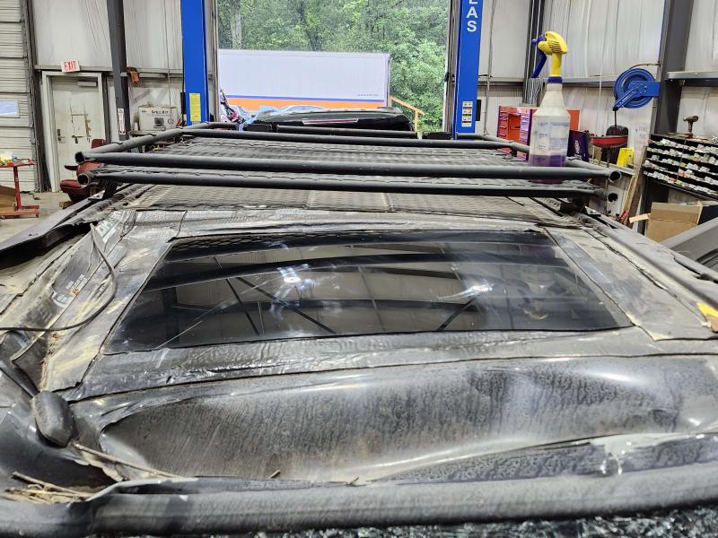 2007 Hummer H3 Roof Glass (Glass Only)