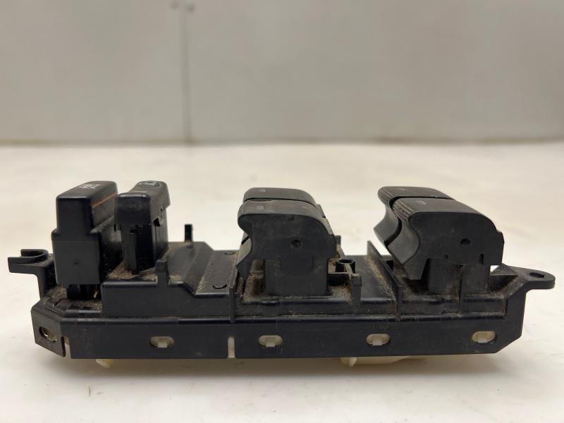 2010 - 2014 Toyota Prius Master Window Switch Assembly OEM 8404006020