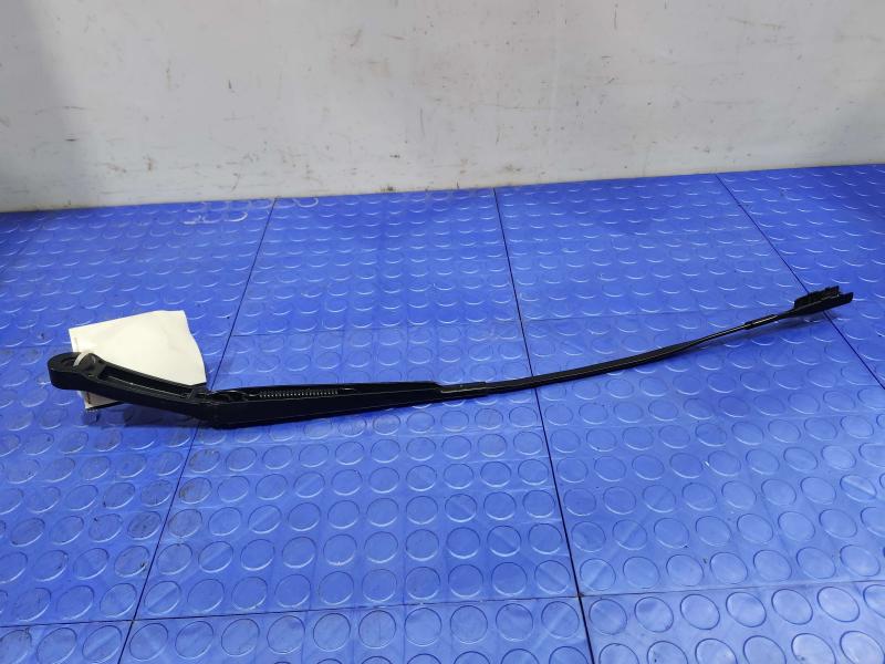 2018 Audi Q7 Wiper Arm