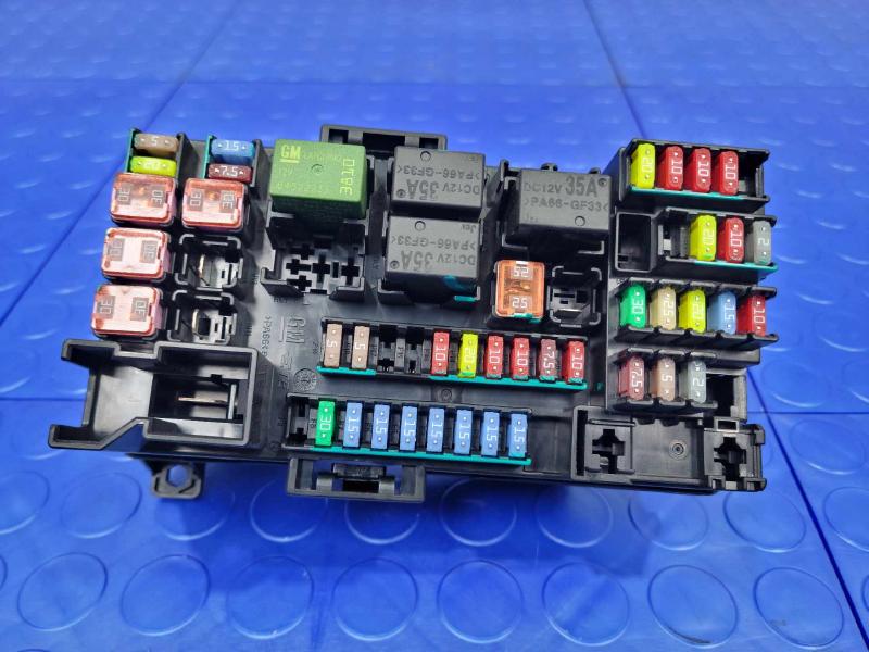 2020 Chevrolet Trax Cabin Fuse Box