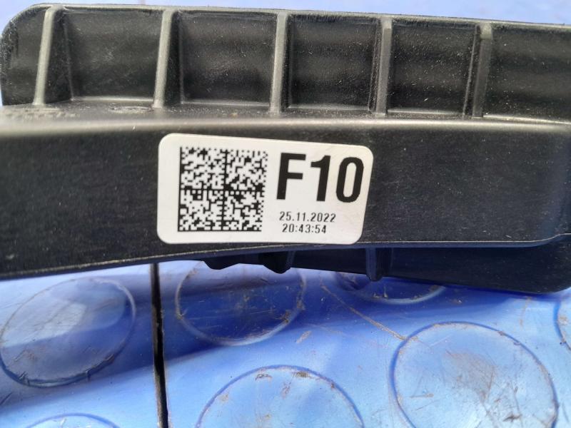 2020-2024 Kia Soul Accelerator Pedal Assembly Genuine OEM 32700F2100