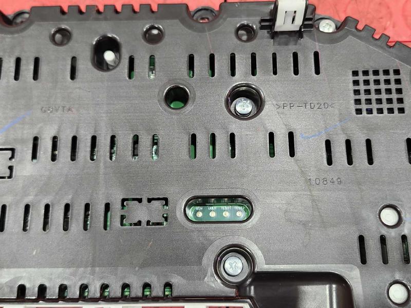 2016 Ford Mustang Instrument Cluster Speedometer Genuine OEM GR3T-10849-GE