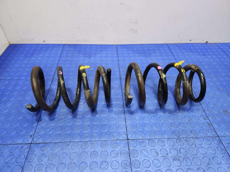 2016 Kia Sedona Coil/Air Spring