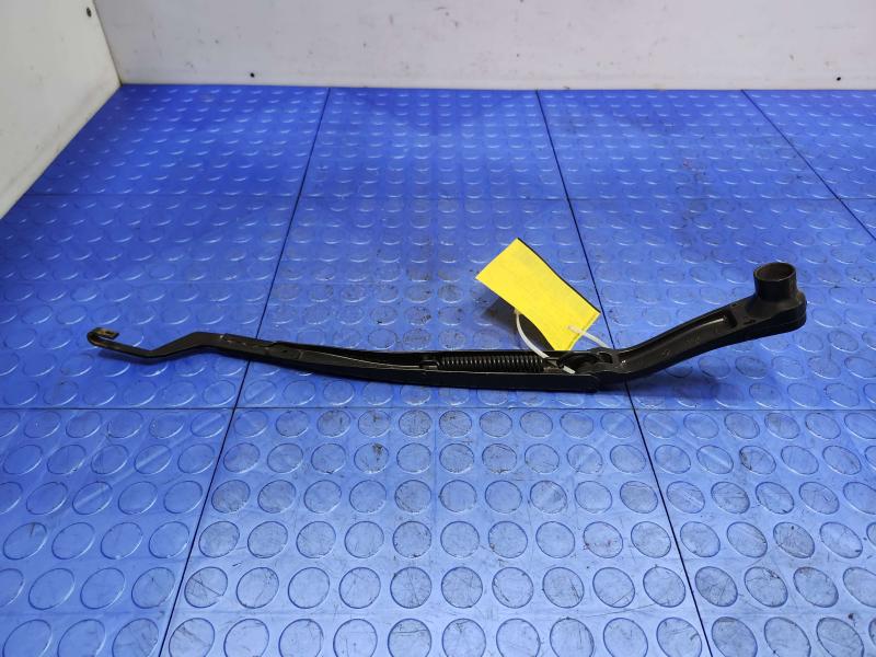 2015 Jeep Grand Cherokee Wiper Arm