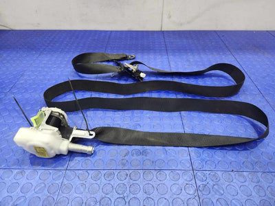 2016 Toyota Corolla Front Seat Belt