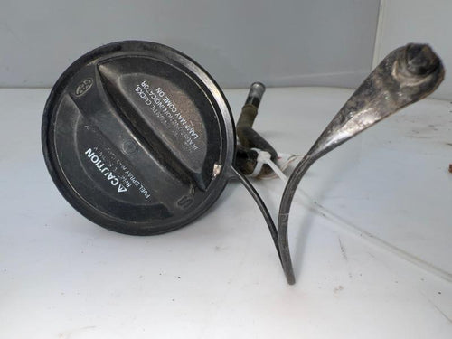 2000 - 2002 Toyota Tundra Fuel Filler Neck Assembly OEM 772010C010