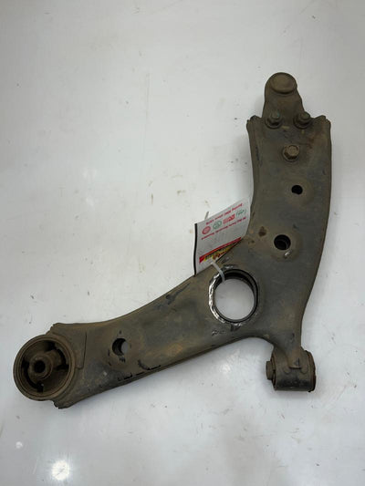 2016 - 2020 Kia Sorento Front Lower Control Arm RH Passenger Side OEM 54501C6000