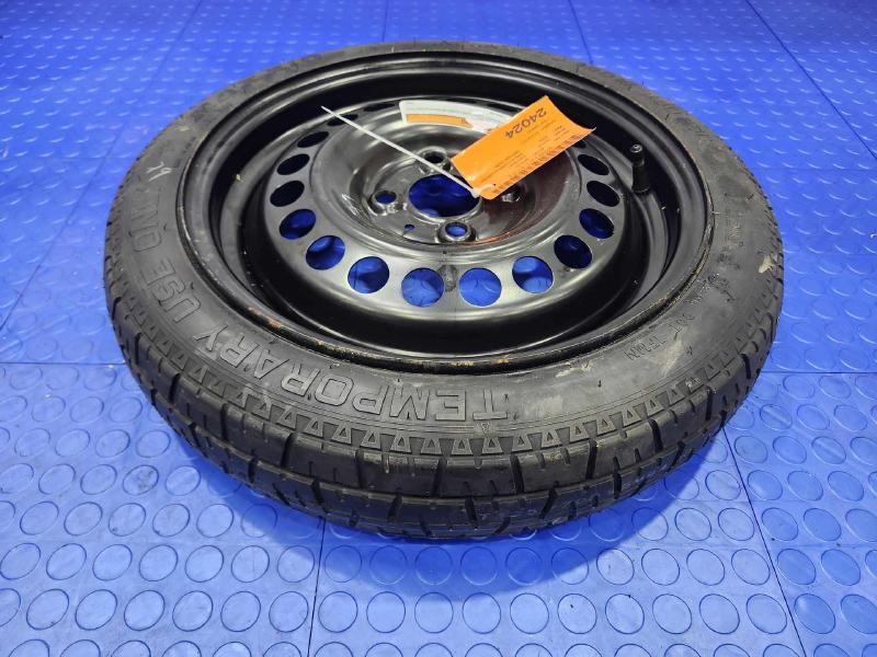 2020 Nissan Versa Wheel