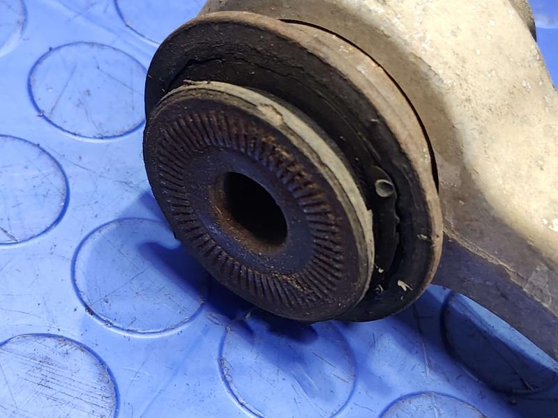 2007 Hummer H3 Upper Control Arm Front