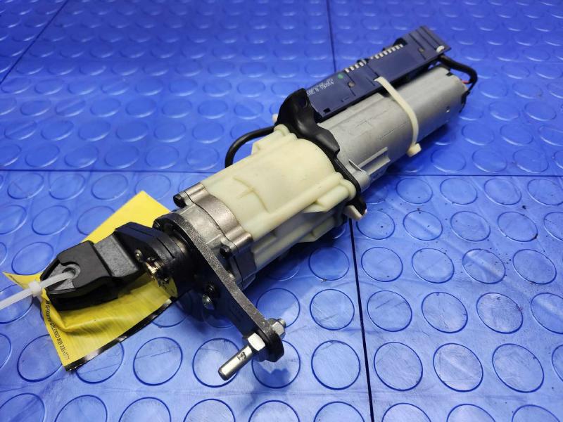 2015 Audi Q7 Tailgate Lift Motor