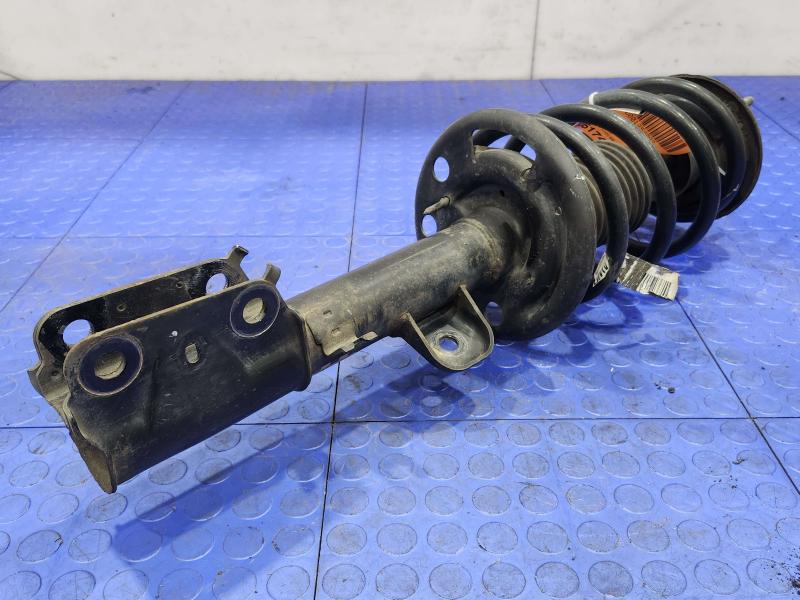 2014 Ford Explorer Strut Assembly