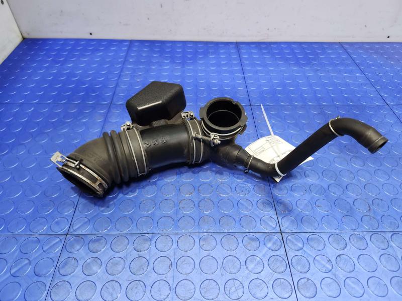 2013 Toyota Prius Air Intake Tube/Resonator