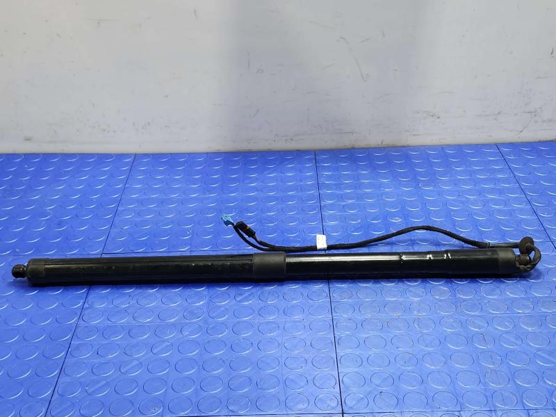 2015 Porsche Panamera Tailgate Lift Motor