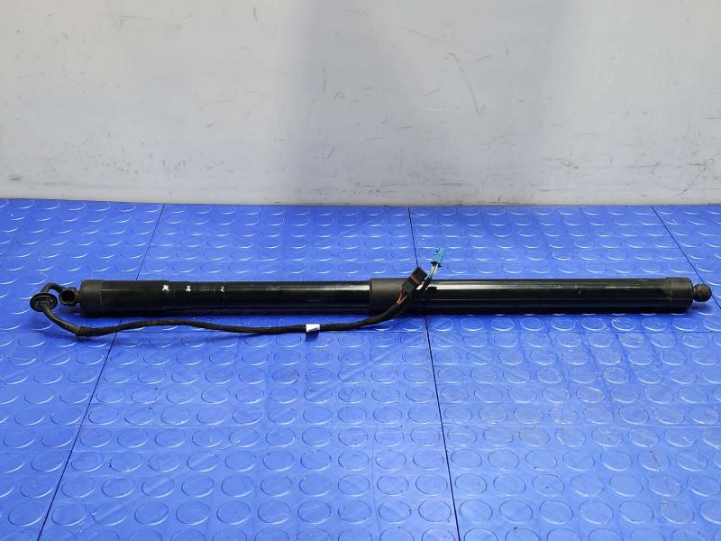 2015 Porsche Panamera Tailgate Lift Motor