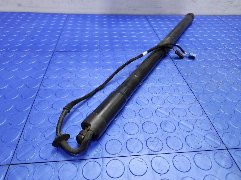 2015 Porsche Panamera Tailgate Lift Motor