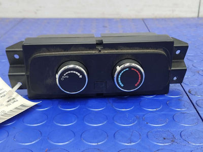 2011-2013 Dodge Durango Rear Temperature Climate Controls OEM 55111866AD